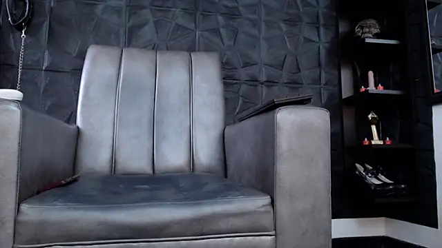 Agata Darkness online show from 09-14-25, 04:39