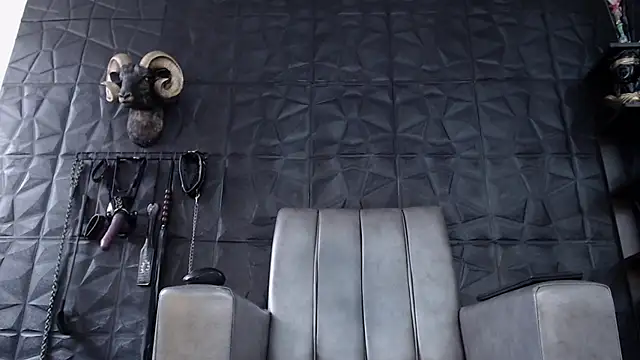 Agata Darkness online show from 02-05-26, 09:08