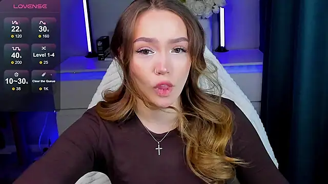 Evia r0se online show from 11-14-25, 12:37