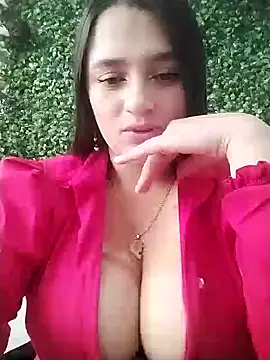 Snapshot of hanna-a chatting on 01-15-25, 03:07 hanna-a online show from 01-15-25, 03:07