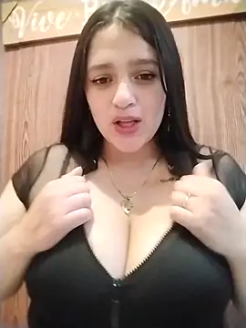 Snapshot of hanna-a chatting on 02-17-25, 08:04 hanna-a online show from 02-17-25, 08:04