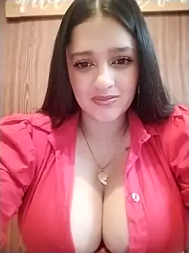 Snapshot of hanna-a chatting on 03-10-25, 07:40 hanna-a online show from 03-10-25, 07:40