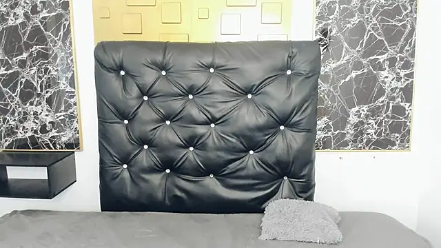 scarlett w0lf online show from 01-15-25, 09:41