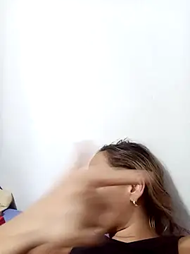 Snapshot of SusanLeroy chatting on 03-23-25, 04:16 SusanLeroy online show from 03-23-25, 04:16