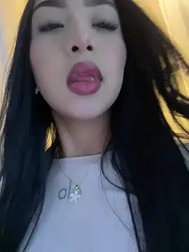 SOPHIACANDY19  online show from 02-21-26, 12:11