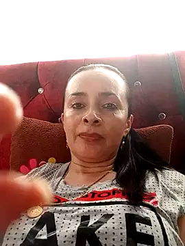 Samantha Sullivan  online show from 12-17-24, 08:54