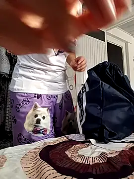 Samantha Sullivan  online show from 01-20-25, 12:49