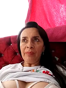 Samantha Sullivan  online show from 03-19-25, 09:48