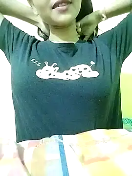 MISSQUEEN48 online show from 01-12-25, 05:33