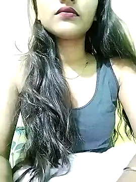 MISSQUEEN48 online show from 01-31-25, 03:33