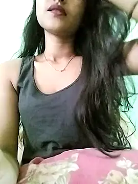 MISSQUEEN48 online show from 02-24-25, 06:16