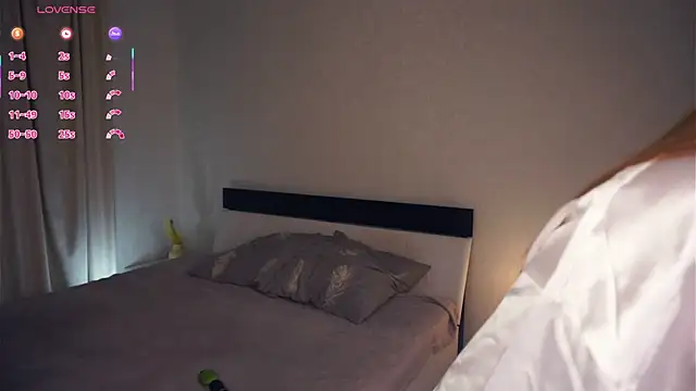 CathrynGeer online show from 01-28-25, 06:17