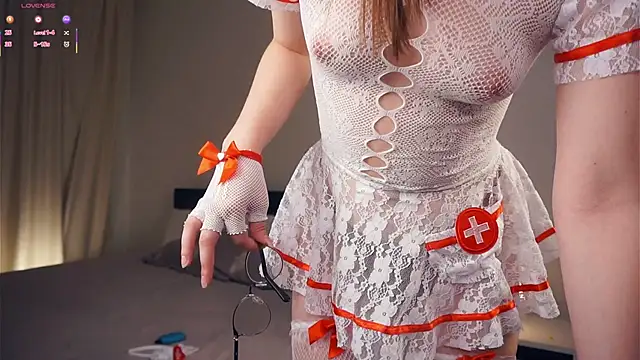 CathrynGeer online show from 03-04-25, 12:18