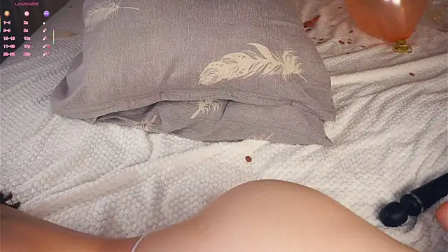 CathrynGeer online show from 03-06-25, 10:04