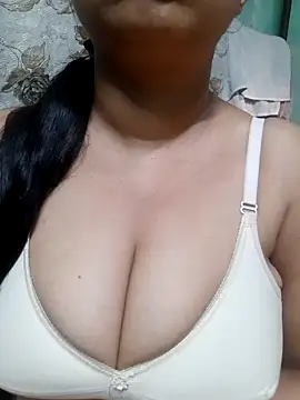 sajida34 online show from 03-11-25, 12:44