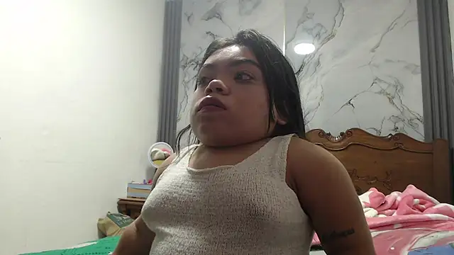 Michelle Brooks online show from 01-25-25, 04:13