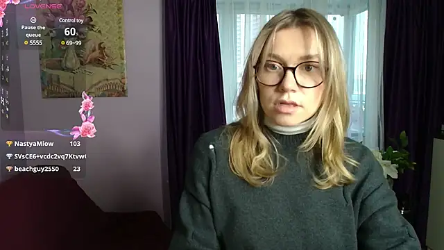 TaylorBre online show from 01-21-25, 09:03