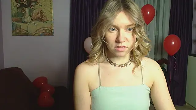 TaylorBre online show from 02-12-25, 03:49