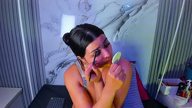 venusowen  online show from 07-23-26, 01:42