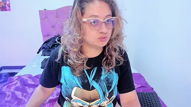 AnnieBigBoobs online show from 12-15-25, 10:25