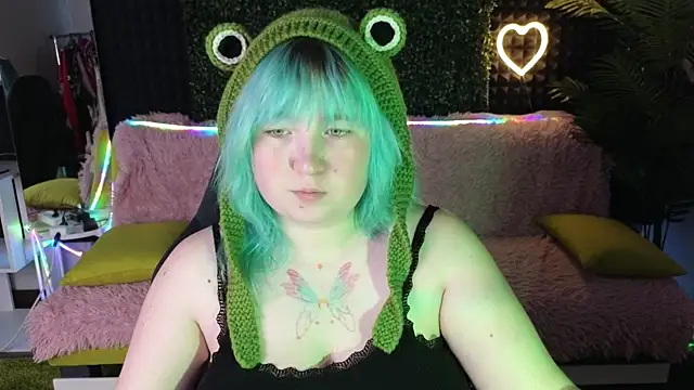 Snapshot of ChimberWol chatting on 09-24-25, 01:31 ChimberWol online show from 09-24-25, 01:31