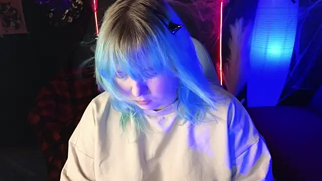 Snapshot of ChimberWol chatting on 10-28-25, 02:04 ChimberWol online show from 10-28-25, 02:04