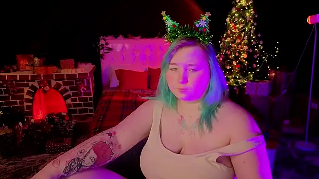 Snapshot of ChimberWol chatting on 12-17-25, 02:17 ChimberWol online show from 12-17-25, 02:17