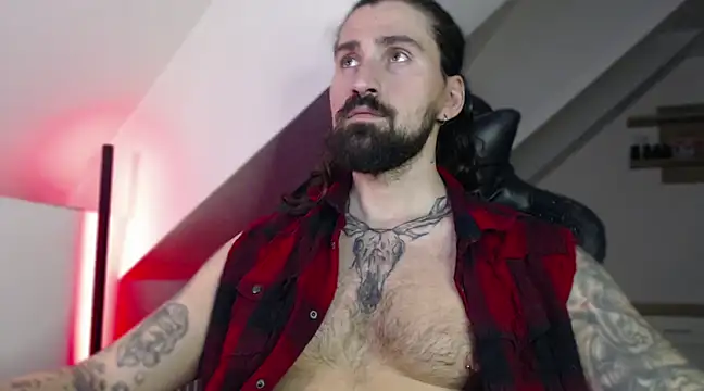 MateoHunk online show from 12-30-24, 05:13