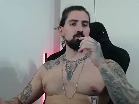 MateoHunk online show from 09-30-25, 04:34