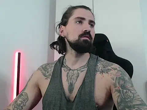 MateoHunk online show from 10-11-25, 11:09