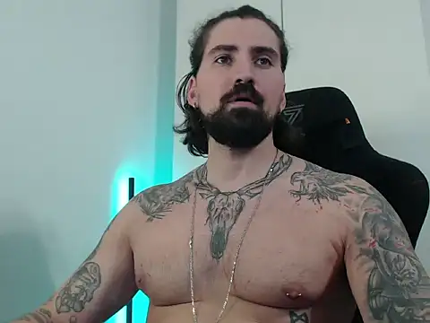 MateoHunk online show from 10-18-25, 06:08