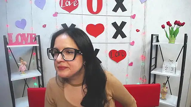 TayaBoret online show from 01-24-25, 04:05