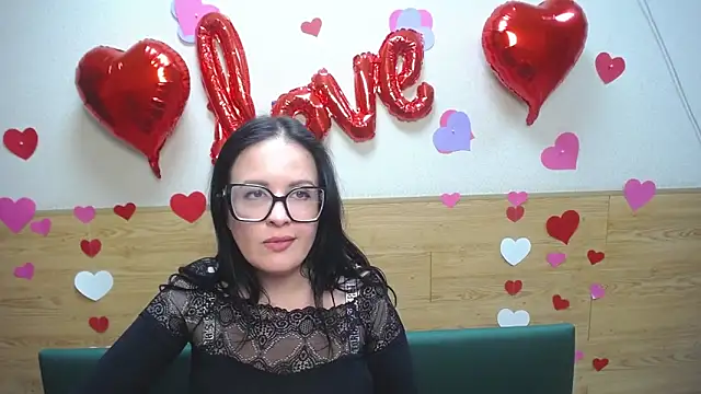 TayaBoret online show from 02-05-25, 03:34