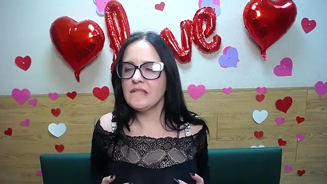 TayaBoret online show from 02-18-25, 12:15