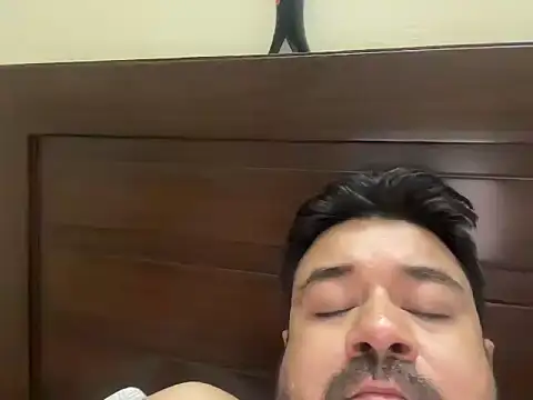 coolboy6566 online show from 10-23-25, 07:23