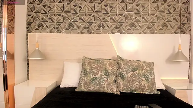 Snapshot of IvannaAnggel chatting on 03-11-25, 12:28 IvannaAnggel online show from 03-11-25, 12:28