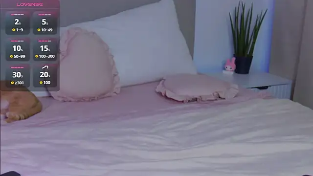 Snapshot of Lisa_Moones chatting on 01-09-25, 08:11 Lisa Moones online show from 01-09-25, 08:11