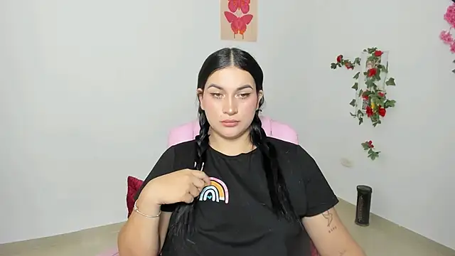 Emic  online show from 09-30-25, 02:22