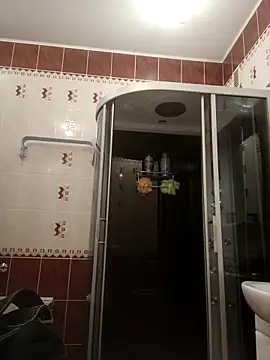 Snapshot of X46x chatting on 09-22-25, 01:13 X46x online show from 09-22-25, 01:13