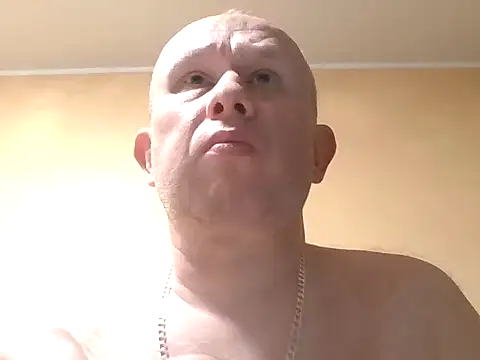 Snapshot of X46x chatting on 11-14-25, 09:13 X46x online show from 11-14-25, 09:13