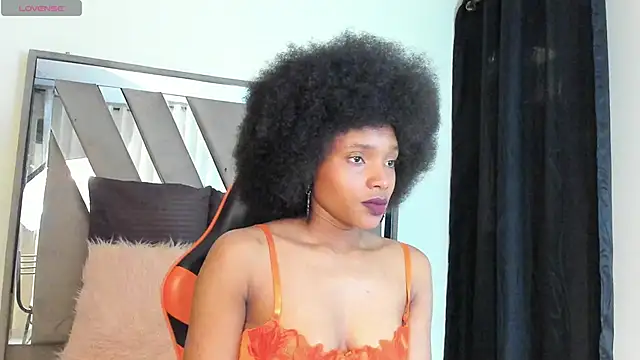 sara williams01 online show from 11-29-25, 01:03