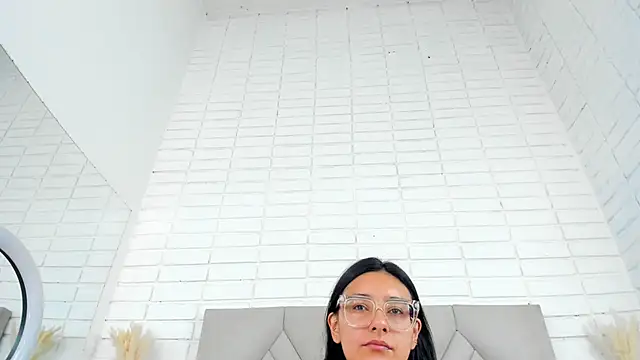 Isis Osman online show from 10-02-25, 07:10