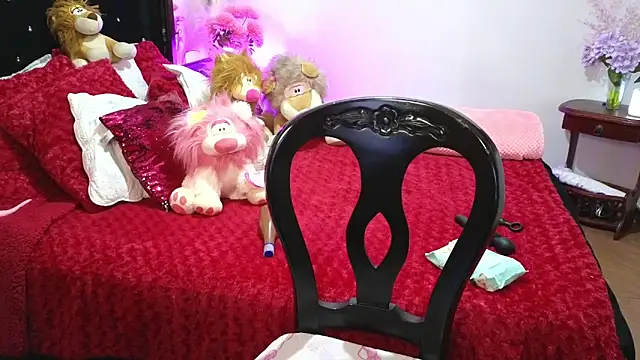 Snapshot of scarletteowens chatting on 12-04-24, 09:29 scarletteowens online show from 12-04-24, 09:29