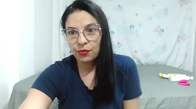 anybellucci43 online show from 03-18-25, 05:20