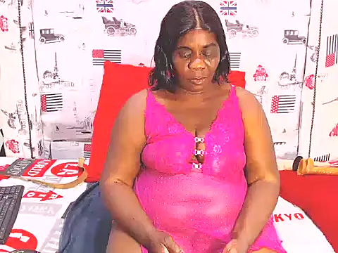 Honeybumsx32 online show from 03-18-25, 01:09