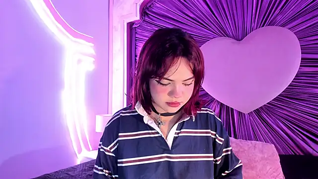 anastasia jhons online show from 04-21-26, 04:08