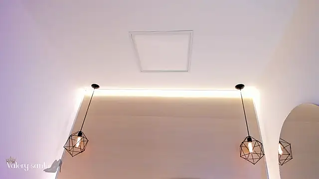 valerysantos  online show from 12-01-25, 01:05