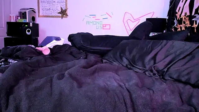 Midnightrose11 online show from 01-29-25, 10:58