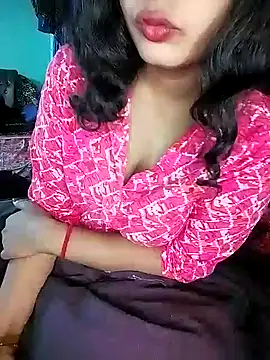 Miss-Siyaa online show from 12-23-24, 02:28