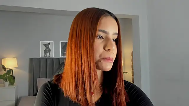 Snapshot of Madie__collins chatting on 11-20-25, 11:32 Madie collins online show from 11-20-25, 11:32